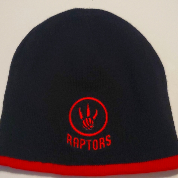 Reversible tuke - Picture 1 of 2